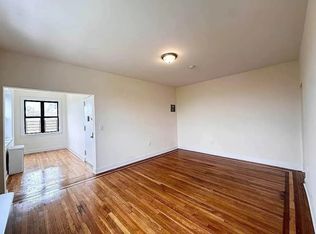 8045 Kew Gardens Rd APT 202, Kew Gardens, NY 11415