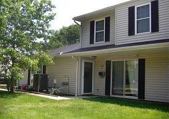 1st image of 7972 Colonial Dr APT A