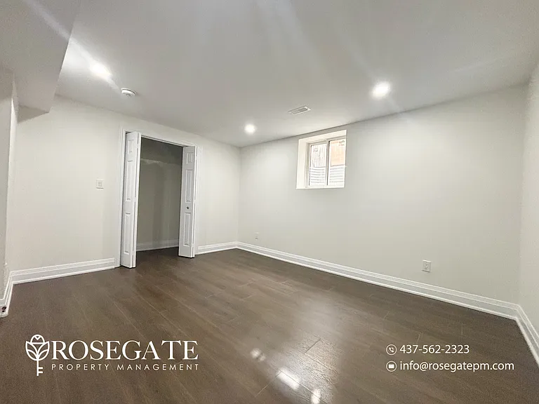 43 Arrowhead Dr #2 — Photo 11