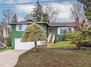 533 E 4th St, Rainier, OR 97048