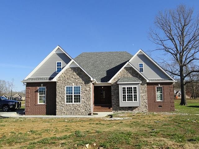 1st image of 15 Windsor South Ct Lot 26