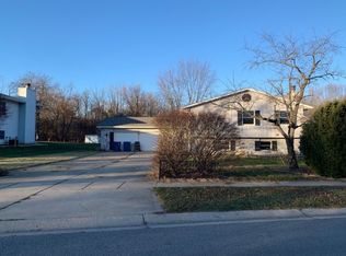 270 Timber Springs Rd, Lowell, IN 46356