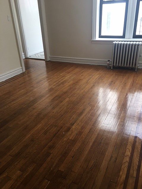 2nd image of 2561 43rd St APT 2E