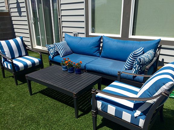 Rooftop deck 