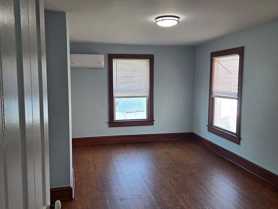 1st image of 503 Goldsborough St