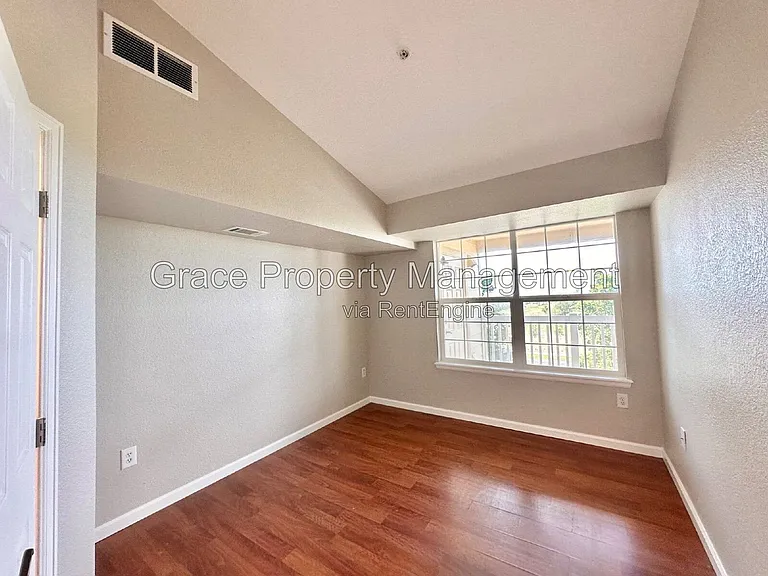 5735 N Genoa Way #306 — Photo 13