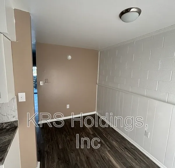 The Carlisle Apartments — Photo 9