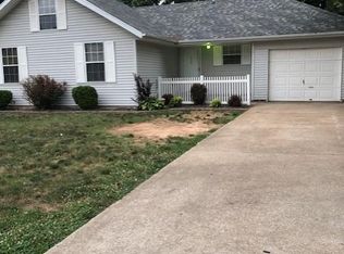 5705 S Dayton Ave, Springfield, MO 65810