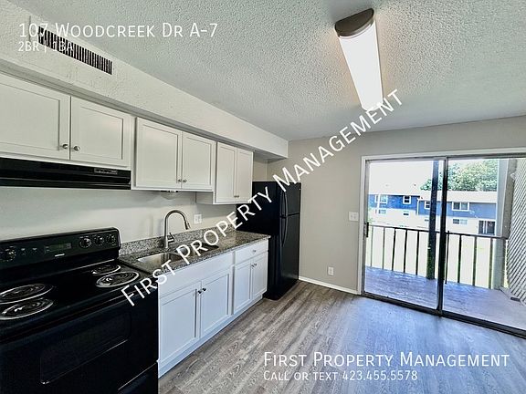 3rd image of 107 Woodcreek Dr #A-7