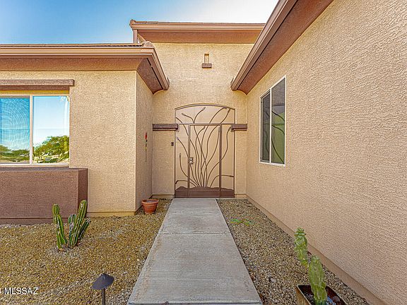 2nd image of 823 W Calle Artistica