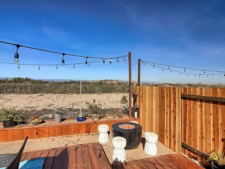 4915 Catamaran St — Photo 14
