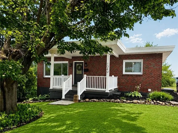 1040 Summit Dr, Greensburg, PA 15601
