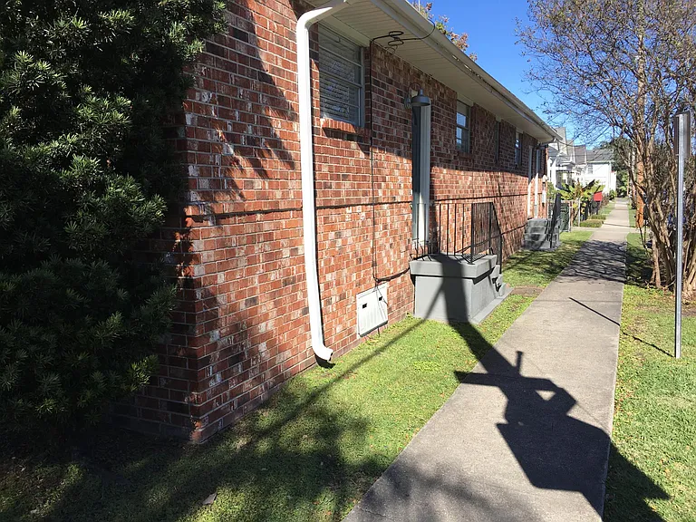 700 Arabella St — Photo 13