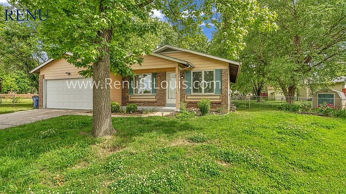 1st image of 4007 Ninetieth Ave