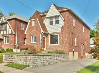 54 Thomas Pl, New Rochelle, NY 10801