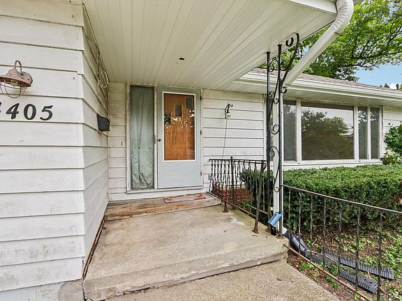 4th image of 4405 Mineral Point Rd
