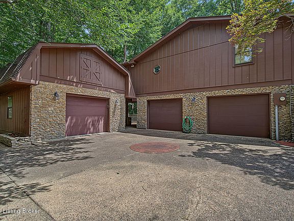 5th image of 8819 Mountain Brook Dr