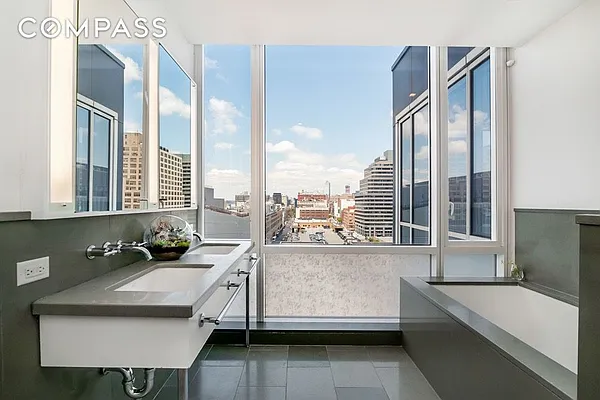 Rented by Compass | media 26