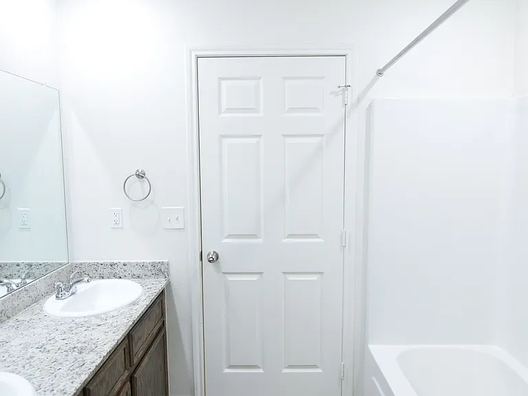 5910 Harriet Tubman Ave — Photo 10