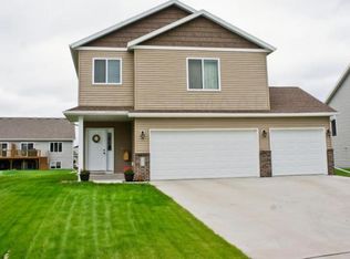 2621 56th Ave S, Fargo, ND 58104