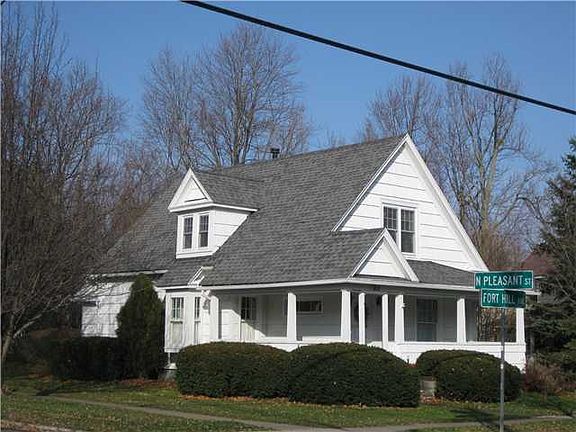 4th image of 162 Fort Hill Ave