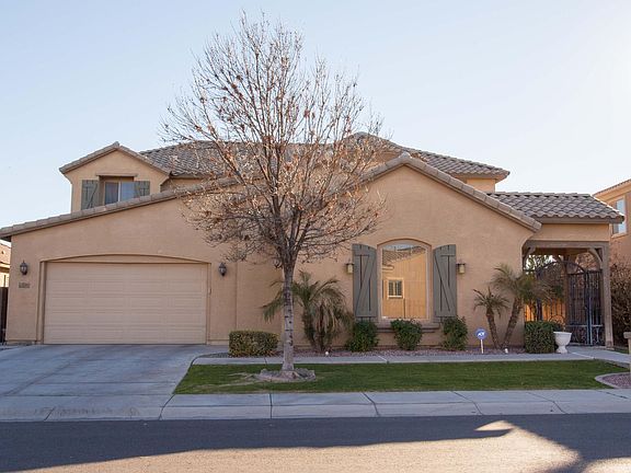 2nd image of 3141 S Kimberlee Way