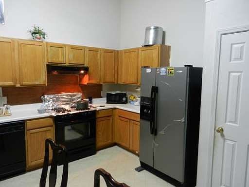 4th image of 2221 Catalina Dr