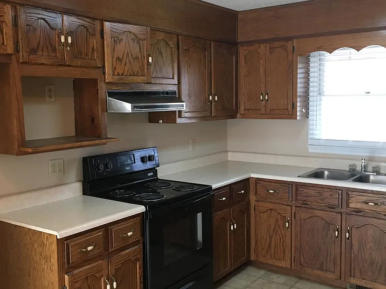 120 Pattiwood Dr — Photo 3