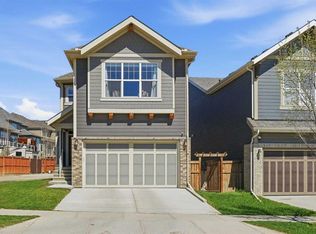 393 E Masters Ave SE, Calgary, AB T3M 2N7