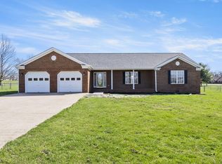 105 Secretariat Dr, Harrodsburg, KY
