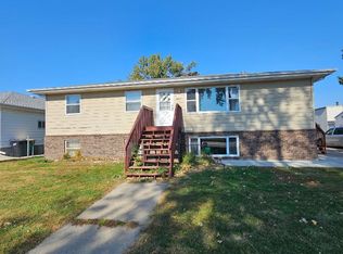 808 W Sweet Ave #808.5, Bismarck, ND 58504