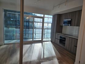 127 Broadway Ave N