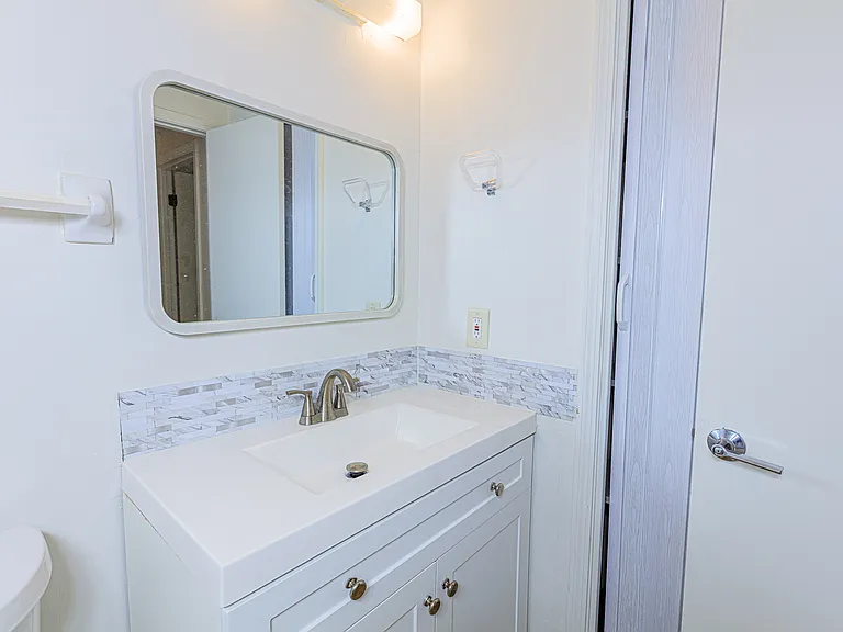 6242 Ridgegate Cir #A — Photo 4