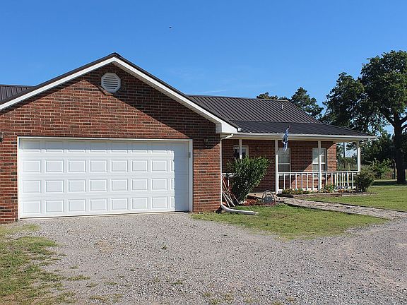 3rd image of 4004 County Street 2800