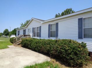 104 Nandina Pl, Dudley, NC 28333