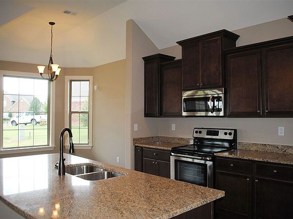 2nd image of 9021 River Pine Cv