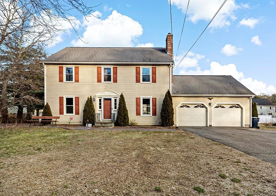 247 Fremont St, Taunton, MA 02780 Zillow