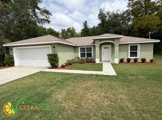 2447 W Rutland Dr, Citrus Springs, FL 34434