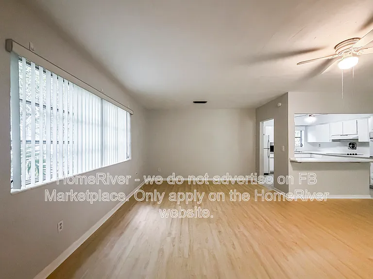 19531 Whispering Pines Rd — Photo 12