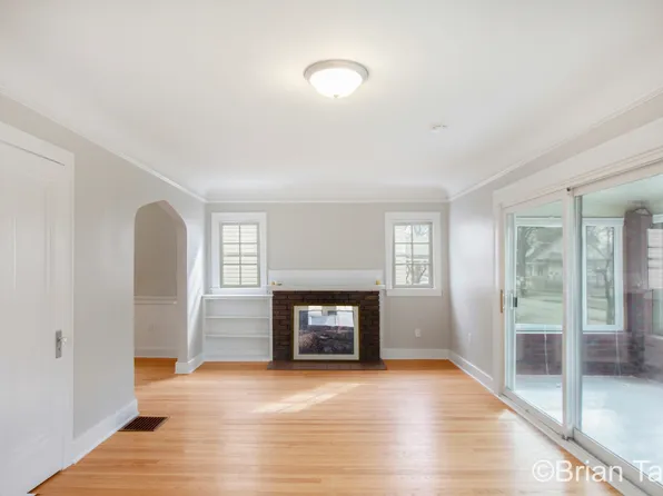 77 Baylis St SW, Grand Rapids, MI 49507