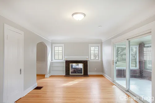 77 Baylis St SW Photo 1