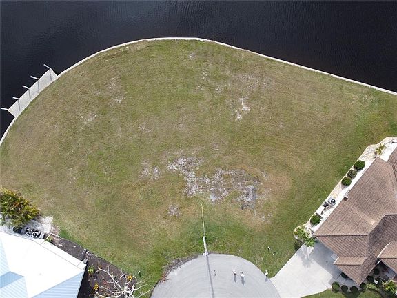 4th image of 3628 Towhee Ct