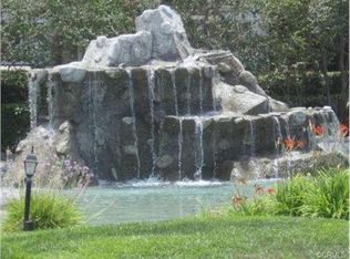 5221 Blackpool Rd, Westminster, CA 92683