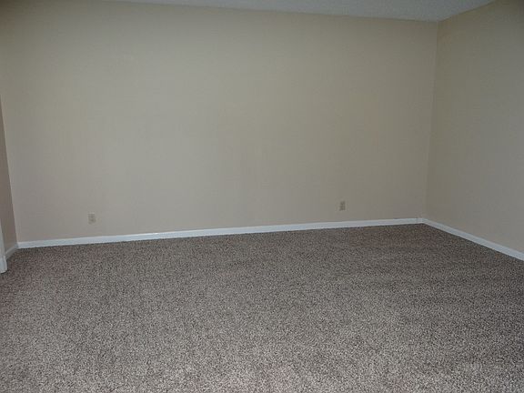 3rd image of 3151 Capitan Dr
