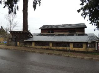 2298 E Main St, Cottage Grove, OR 97424