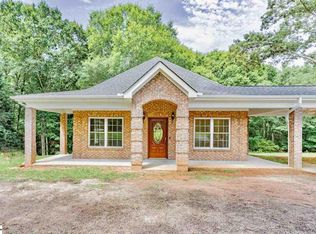 225 Hunt Club Dr #B, Simpsonville, SC 29680