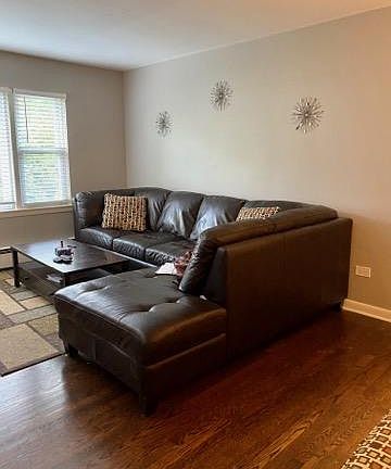 2nd image of 27 S Kensington Ave #2W