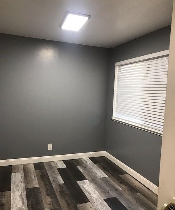 2nd image of 934 Kiely Blvd Unit E