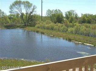 124 Panther Dr, Holland, MI 49424