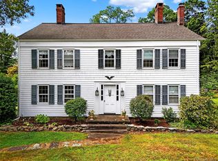 15 Wood St, Mahopac, NY 10541